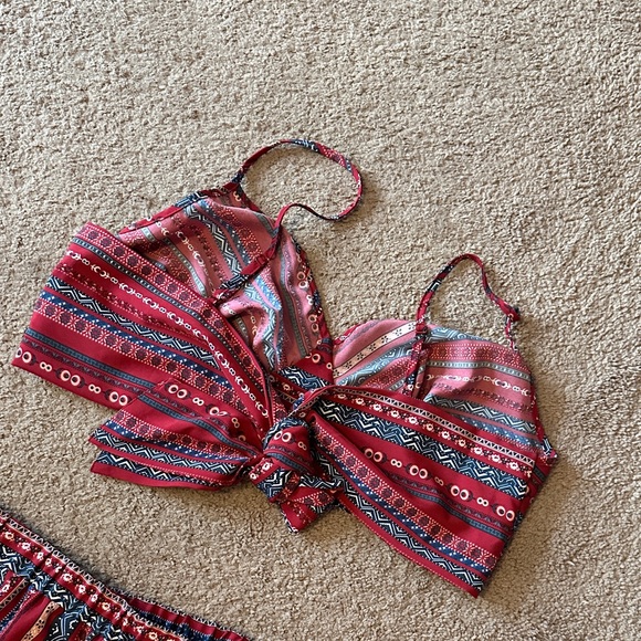 Two-Piece Maxi Set - Picture 3 of 6